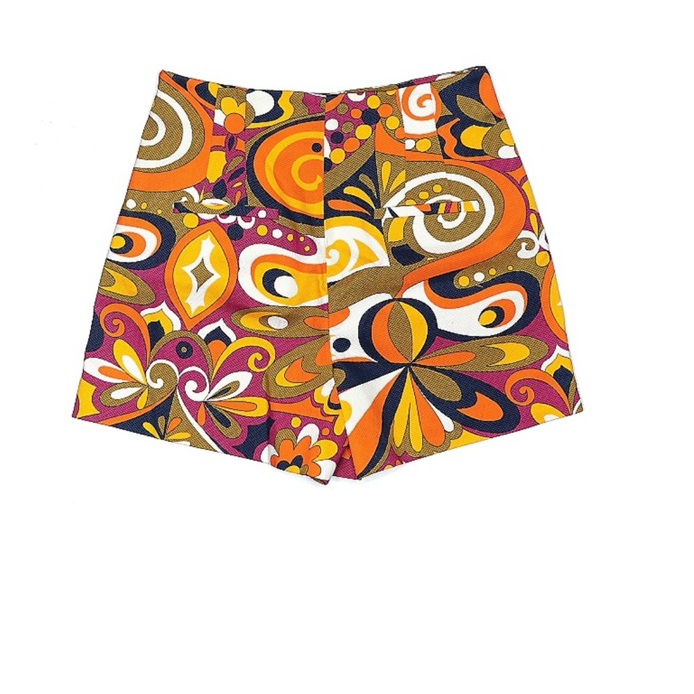 Small - Zara shorts